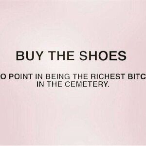 Xin Jing Two-Tone Pointed Toe Kitten Heels – Labeled Size 40